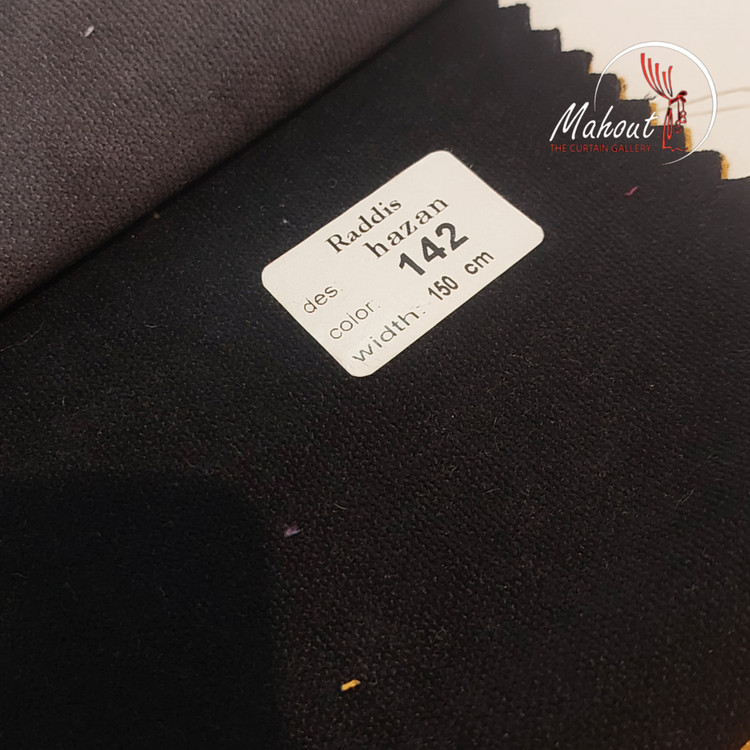 پرده آماده هازان کد ۱۴۲ - رنگ مشکی/سیاه